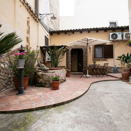 Casa Giorgia Augusta Exterior foto
